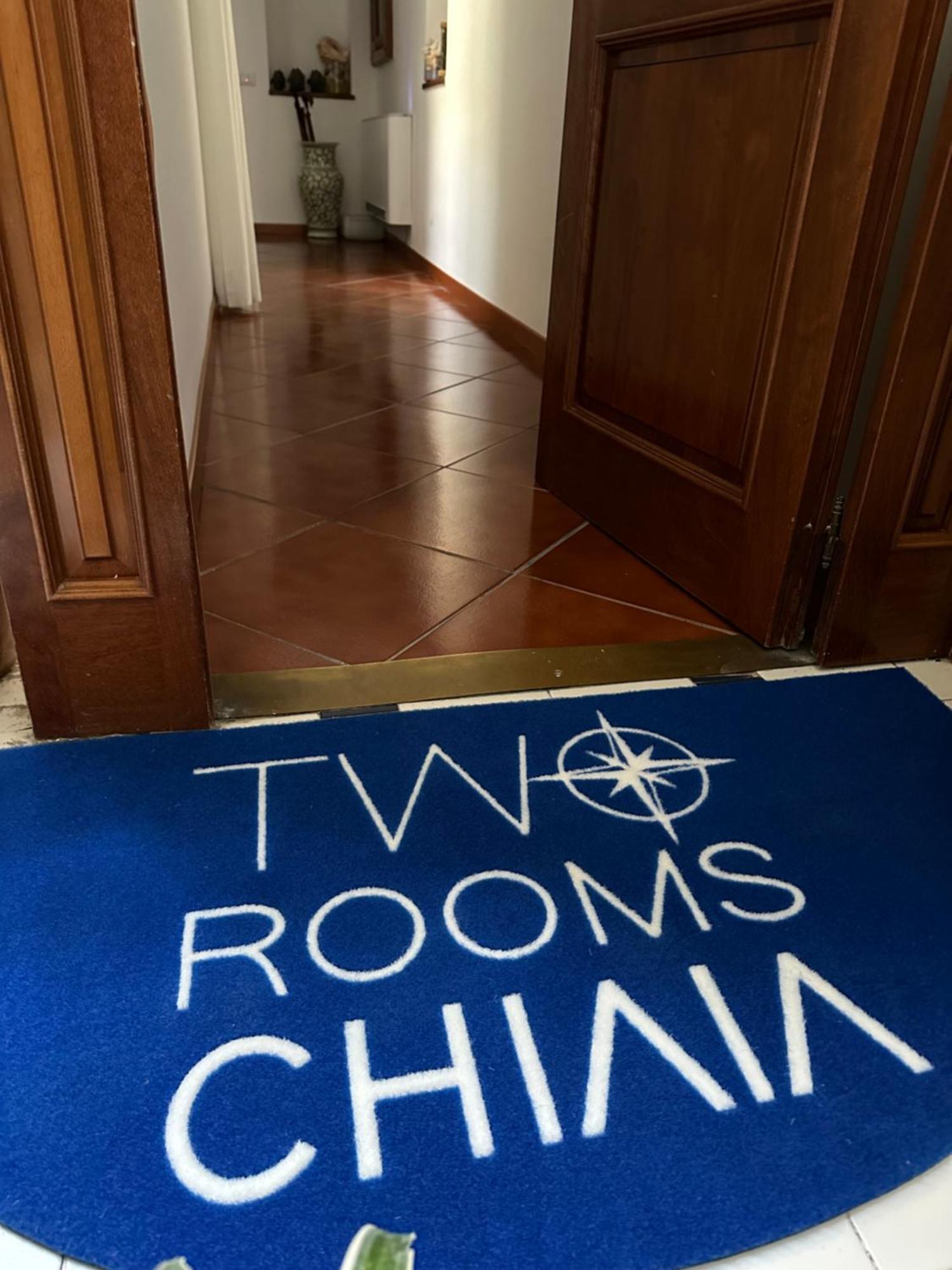 Two Chiaia 37 * Napoli